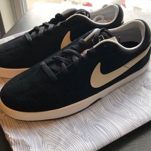 Nike SB Eric Koston Black/White